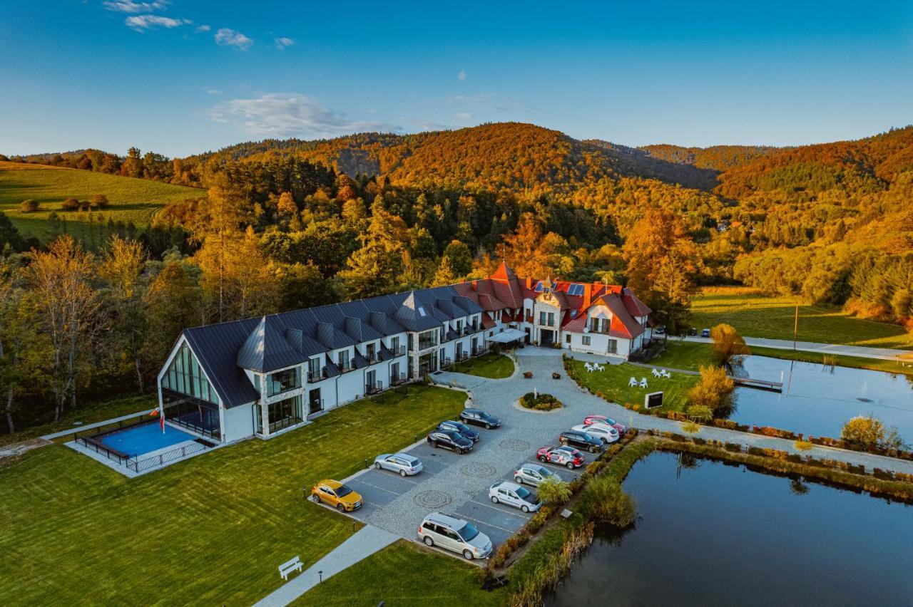 Carynska Resort & Spa Lutowiska Luaran gambar